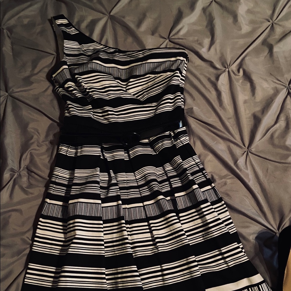 White House Black Market dress size 8